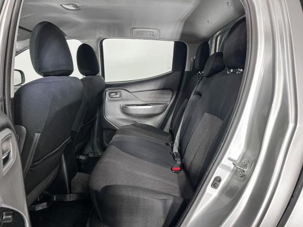 Mitsubishi L200 V с пробегом 2017 года, цена 2 499 000 рублей, 53287 км, offers.body_type.unknown, Автокод Объявления