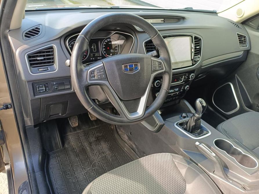 Geely Emgrand X7 I Рестайлинг 2 Санкт-Петербург  - изображение 9