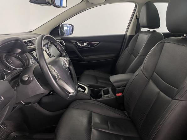 Nissan Qashqai II с пробегом 2016 года, цена 1 750 000 рублей, 49507 км, внедорожник, Автокод Объявления