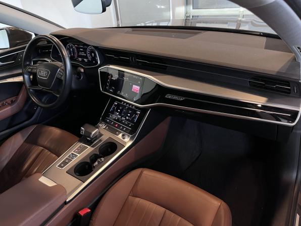 Audi A7 II (4K) с пробегом 2019 года, цена 4 395 000 рублей, 135833 км, лифтбек, Автокод Объявления