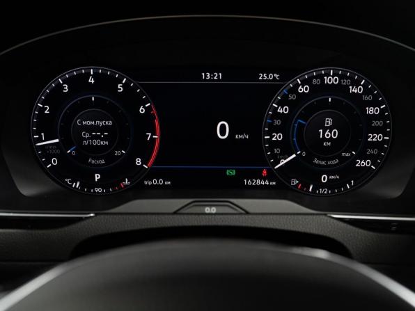 Volkswagen Passat B8 с пробегом 2017 года, цена 1 690 000 рублей, 162850 км, универсал, Автокод Объявления