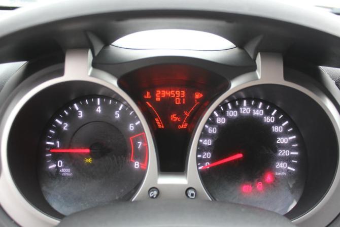 Nissan Juke I с пробегом 2012 года, цена 727 000 рублей, 234593 км, внедорожник, Автокод Объявления
