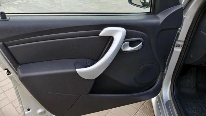 Renault Sandero I с пробегом 2014 года, цена 679 900 рублей, 184040 км, хэтчбек, Автокод Объявления
