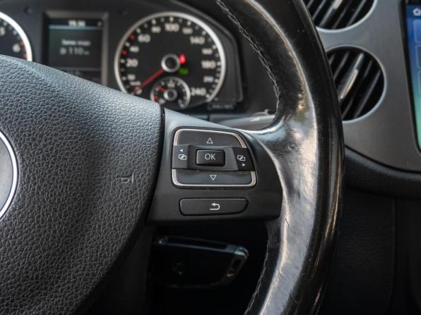 Volkswagen Tiguan I Рестайлинг с пробегом 2011 года, цена 1 395 000 рублей, 244216 км, внедорожник, Автокод Объявления