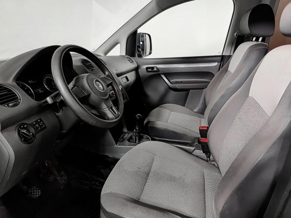 Volkswagen Caddy III Рестайлинг с пробегом 2010 года, цена 940 000 рублей, 39734 км, компактвэн, Автокод Объявления
