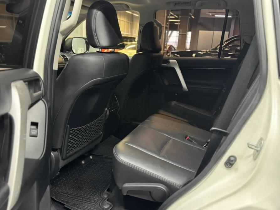 Toyota Land Cruiser Prado 150 Series Рестайлинг 3 Красноярск  - изображение 23