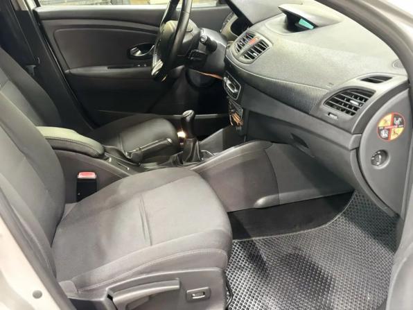 Renault Fluence I с пробегом 2010 года, цена 588 000 рублей, 246000 км, седан, Автокод Объявления