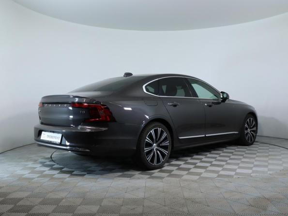 Volvo S90 II Рестайлинг с пробегом 2021 года, цена 3 500 000 рублей, 55372 км, седан, Автокод Объявления