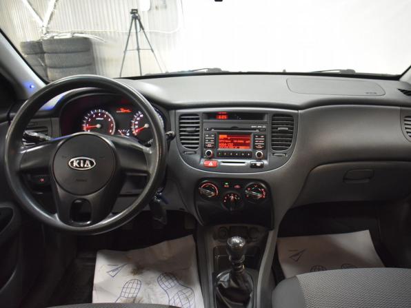 Kia Rio II Рестайлинг с пробегом 2011 года, цена 549 000 рублей, 124000 км, хэтчбек, Автокод Объявления