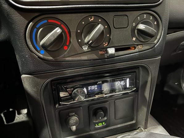 Chevrolet Niva I Рестайлинг с пробегом 2015 года, цена 770 000 рублей, 68300 км, внедорожник, Автокод Объявления