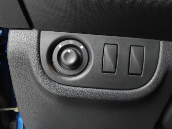 Renault Sandero II с пробегом 2016 года, цена 968 000 рублей, 117000 км, хэтчбек, Автокод Объявления