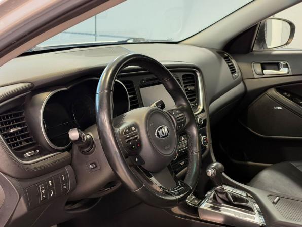 Kia Optima III Рестайлинг с пробегом 2015 года, цена 1 787 000 рублей, 131405 км, седан, Автокод Объявления