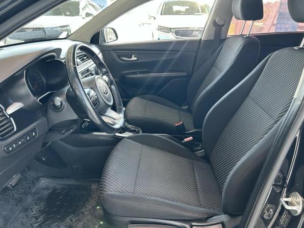Kia Rio III Рестайлинг с пробегом 2017 года, цена 1 195 000 рублей, 158960 км, седан, Автокод Объявления