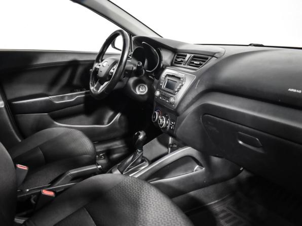 Kia Rio III с пробегом 2015 года, цена 678 900 рублей, 200000 км, седан, Автокод Объявления