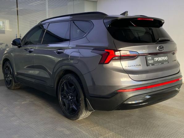 Hyundai Santa Fe IV Рестайлинг с пробегом 2022 года, цена 4 000 000 рублей, 63500 км, внедорожник, Автокод Объявления