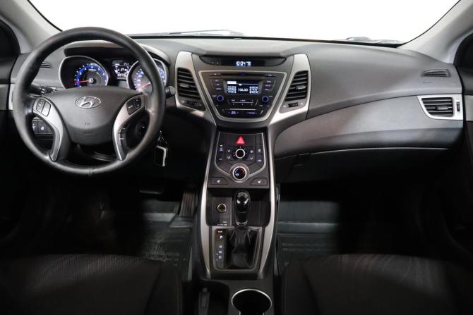 Hyundai Elantra V (MD) Рестайлинг с пробегом 2015 года, цена 1 049 000 рублей, 192000 км, седан, Автокод Объявления