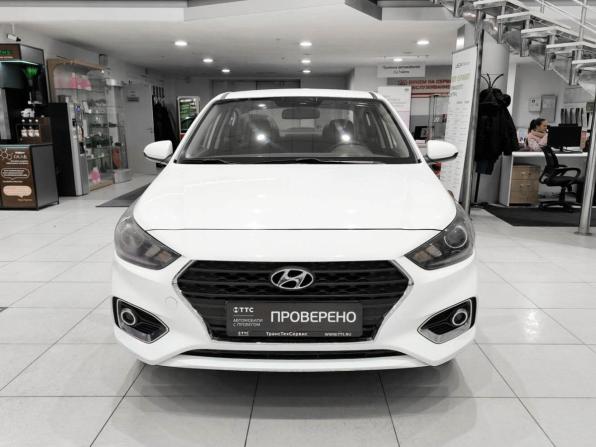 Hyundai Solaris II с пробегом 2017 года, цена 1 080 000 рублей, 148700 км, седан, Автокод Объявления