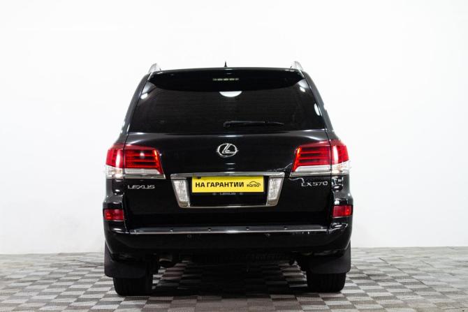 Lexus LX III Рестайлинг с пробегом 2013 года, цена 4 829 000 рублей, 172000 км, внедорожник, Автокод Объявления