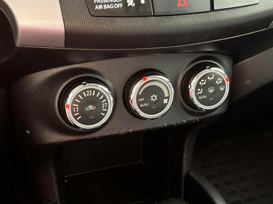 Mitsubishi Outlander II Рестайлинг Санкт-Петербург  - изображение 18