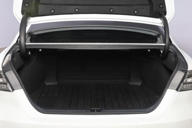 Toyota Camry VIII (XV70) Рестайлинг с пробегом 2021 года, цена 4 149 000 рублей, 98300 км, седан, Автокод Объявления
