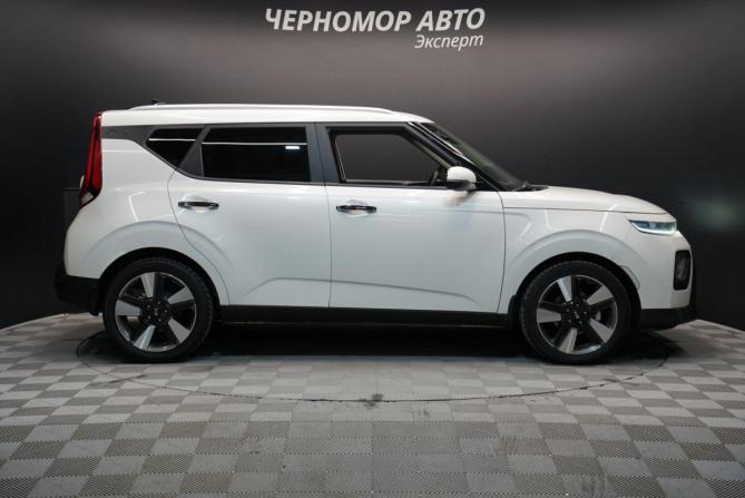 Kia Soul III с пробегом 2021 года, цена 2 187 000 рублей, 99000 км, хэтчбек, Автокод Объявления
