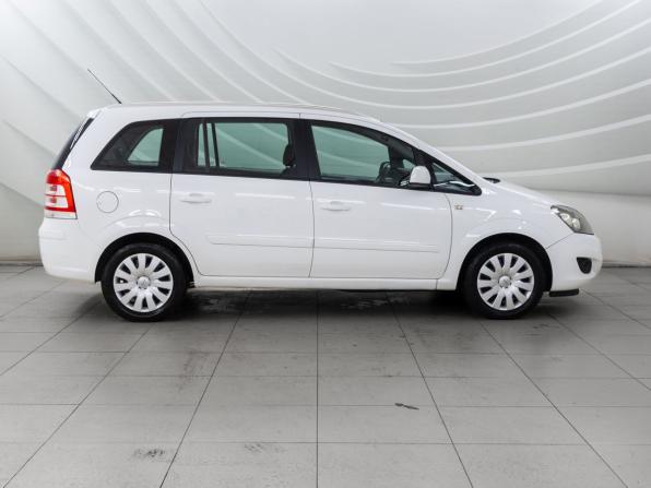 Opel Zafira B Рестайлинг с пробегом 2012 года, цена 778 000 рублей, 174924 км, компактвэн, Автокод Объявления