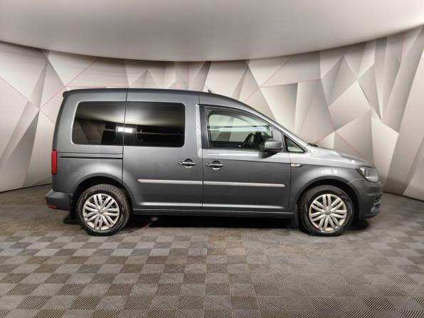 Volkswagen Caddy IV с пробегом 2018 года, цена 1 659 000 рублей, 264115 км, компактвэн, Автокод Объявления