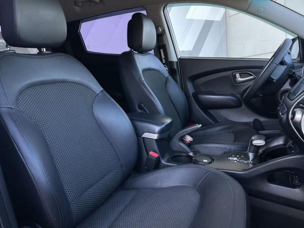 Hyundai ix35 I с пробегом 2012 года, цена 1 190 000 рублей, 212552 км, внедорожник, Автокод Объявления