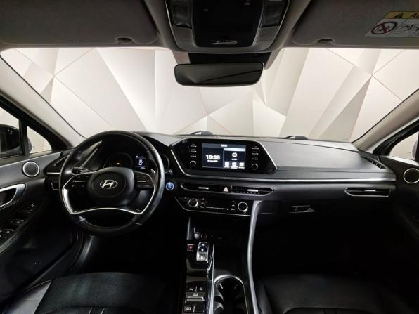 Hyundai Sonata VIII (DN8) с пробегом 2021 года, цена 2 298 000 рублей, 66020 км, седан, Автокод Объявления