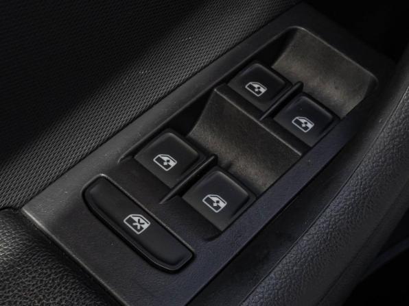 Volkswagen Polo VI с пробегом 2021 года, цена 1 598 000 рублей, 121930 км, лифтбек, Автокод Объявления