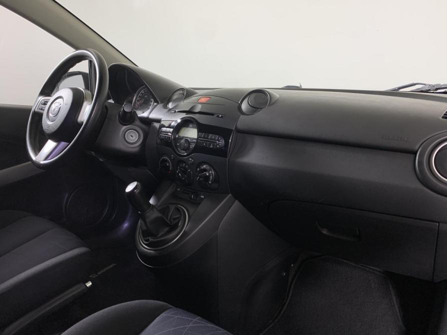 Mazda 2 II Рестайлинг (DE2) Москва  - изображение 13