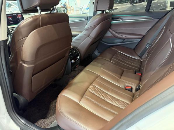BMW 5 серии VII (G30/G31/G38) Рестайлинг с пробегом 2020 года, цена 4 299 000 рублей, 128000 км, седан, Автокод Объявления