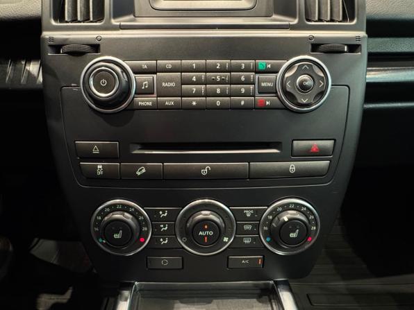 Land Rover Freelander II Рестайлинг 2 с пробегом 2013 года, цена 1 750 000 рублей, 172216 км, внедорожник, Автокод Объявления