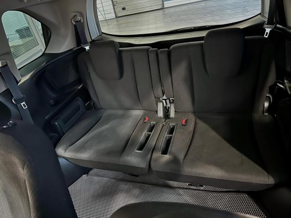 Honda Freed I Рестайлинг с пробегом 2012 года, цена 1 250 000 рублей, 61981 км, компактвэн, Автокод Объявления