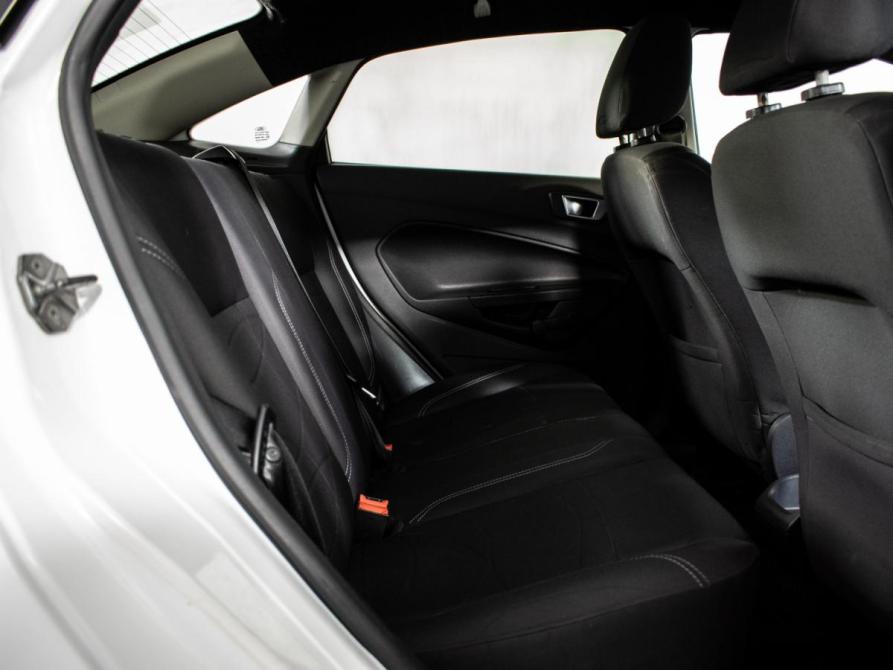 Ford Fiesta Mk6 Рестайлинг Москва  - изображение 9