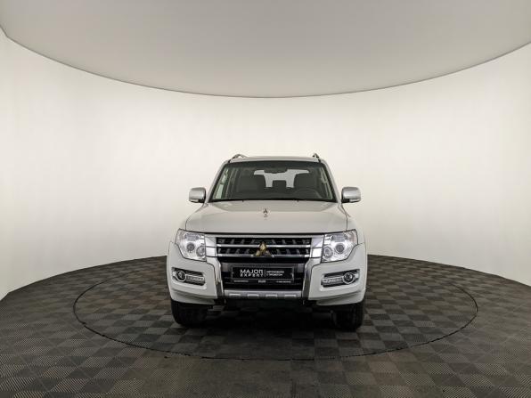 Mitsubishi Pajero IV Рестайлинг 2 с пробегом 2021 года, цена 4 440 000 рублей, 30244 км, внедорожник, Автокод Объявления