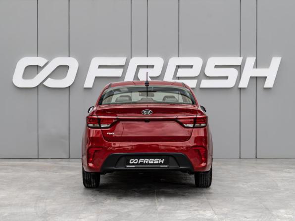 Kia Rio IV с пробегом 2019 года, цена 1 749 000 рублей, 95760 км, седан, Автокод Объявления
