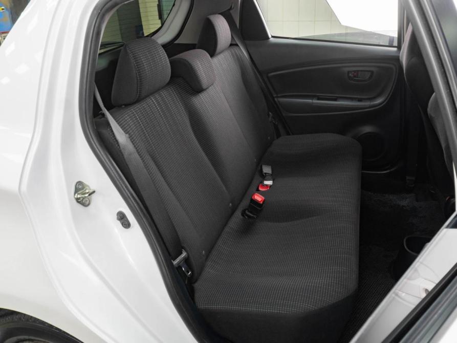 Toyota Vitz III (XP130) Рестайлинг 2 Тюмень  - изображение 9