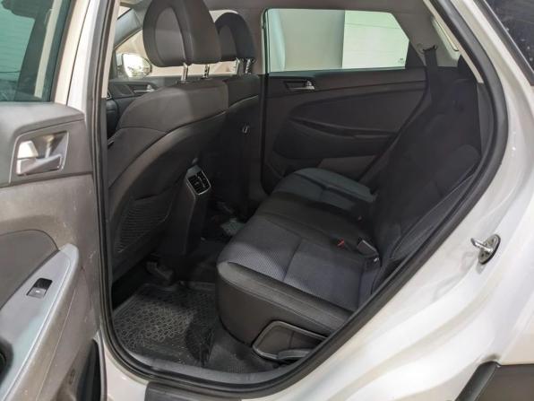 Hyundai Tucson III с пробегом 2016 года, цена 1 749 000 рублей, 179000 км, внедорожник, Автокод Объявления