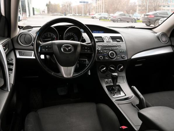 Mazda 3 II (BL) Рестайлинг с пробегом 2012 года, цена 949 000 рублей, 179812 км, седан, Автокод Объявления