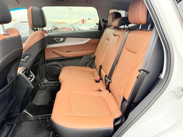 Chery Tiggo 8 Pro Max I с пробегом 2023 года, цена 2 150 000 рублей, 83300 км, внедорожник, Автокод Объявления
