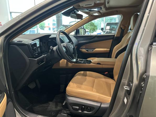 Lexus NX II с пробегом 2025 года, цена 6 750 000 рублей, 4985 км, внедорожник, Автокод Объявления