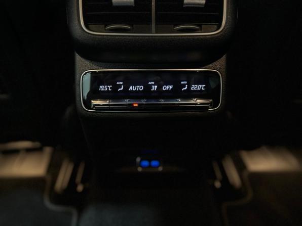 Mercedes-Benz GLE II (V167) Рестайлинг с пробегом 2024 года, цена 10 500 000 рублей, 31800 км, внедорожник, Автокод Объявления