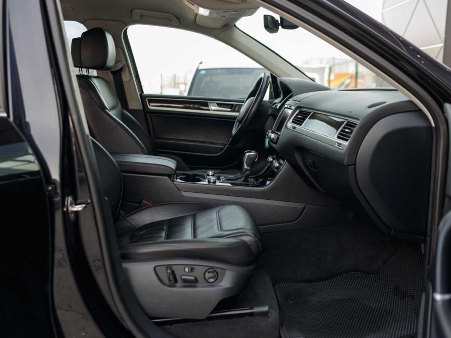 Volkswagen Touareg II Рестайлинг Новосибирск  - изображение 22