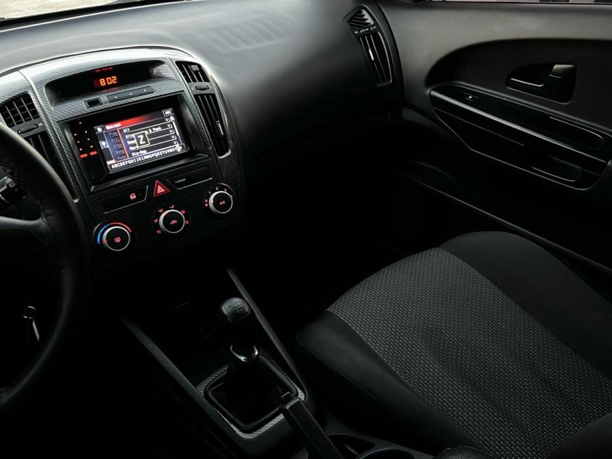 Kia Ceed I Рестайлинг Волгоград  - изображение 8