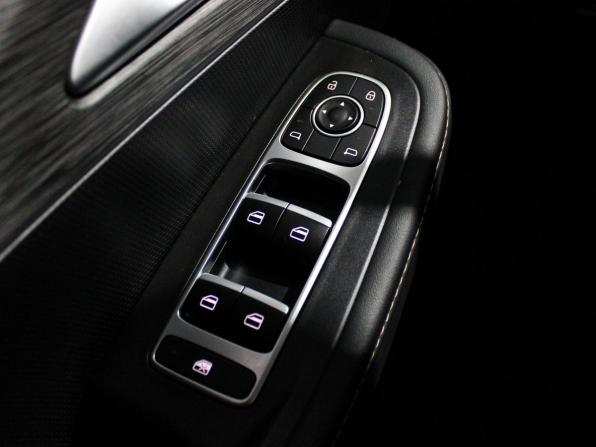 Omoda C5 I Рестайлинг с пробегом 2024 года, цена 1 699 000 рублей, 45500 км, внедорожник, Автокод Объявления