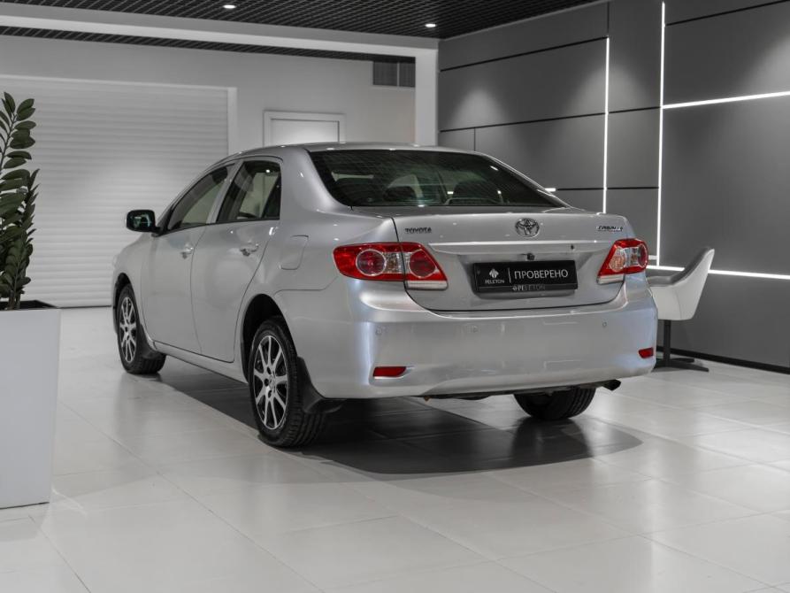Toyota Corolla X (E140 E150) Рестайлинг Москва  - изображение 5