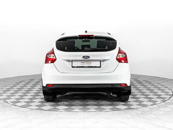 Ford Focus III с пробегом 2014 года, цена 523 300 рублей, 85499 км, хэтчбек, Автокод Объявления