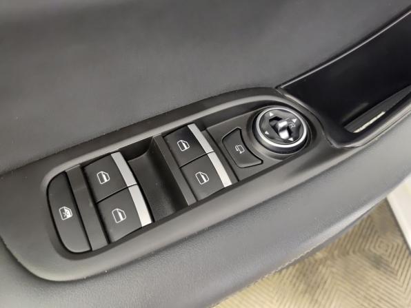 Chery Tiggo 7 Pro Max I с пробегом 2023 года, цена 1 890 000 рублей, 55299 км, внедорожник, Автокод Объявления