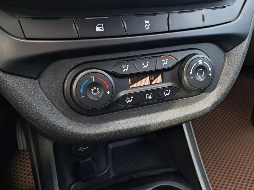 Lada (ВАЗ) Vesta I Санкт-Петербург  - изображение 14